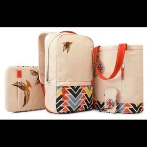 INSEARCHOF Incase + Clare Rojas CER Tote/Backpack